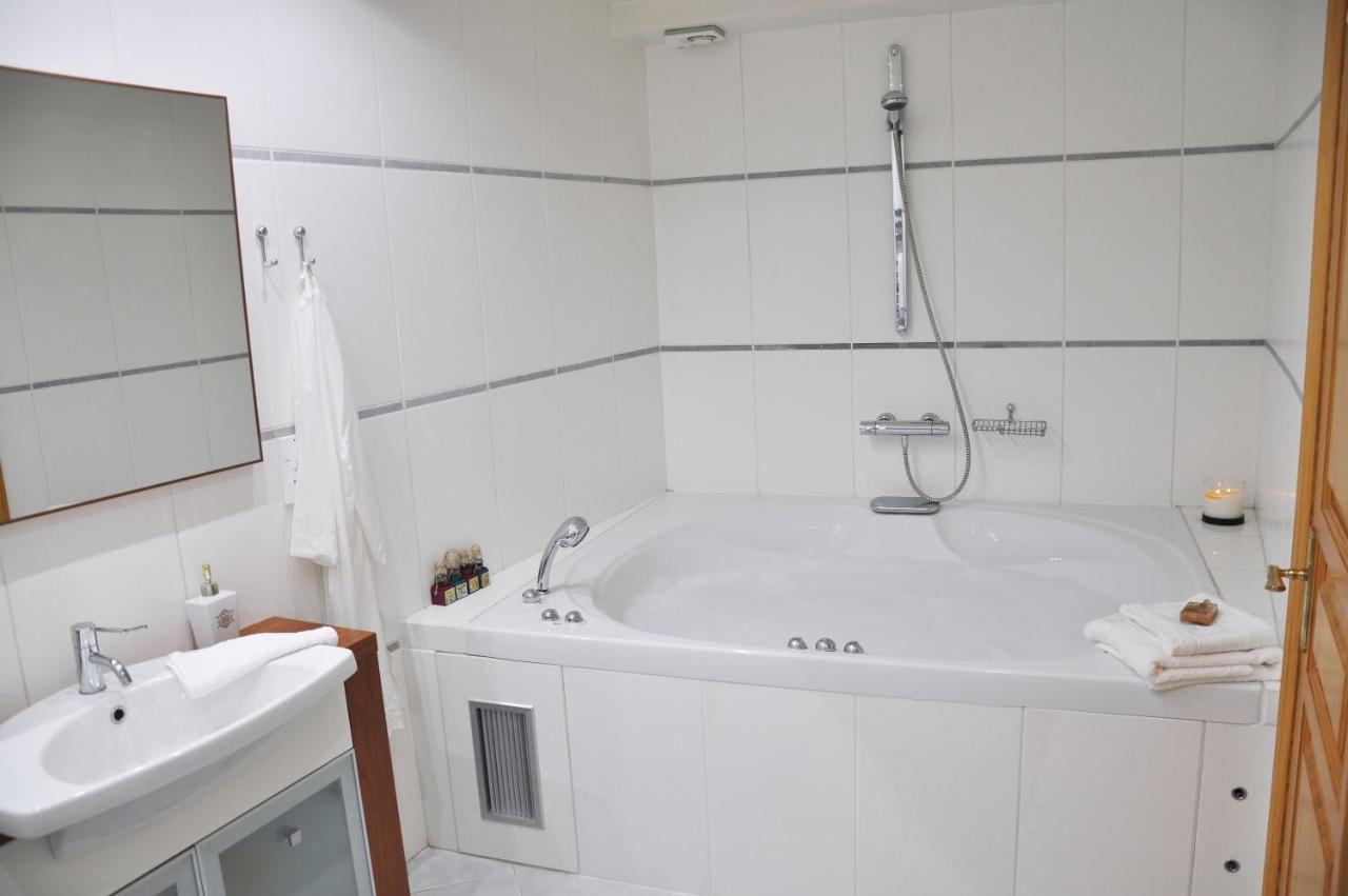 Jootiq Loft Apartment Vouliagmeni Luaran gambar